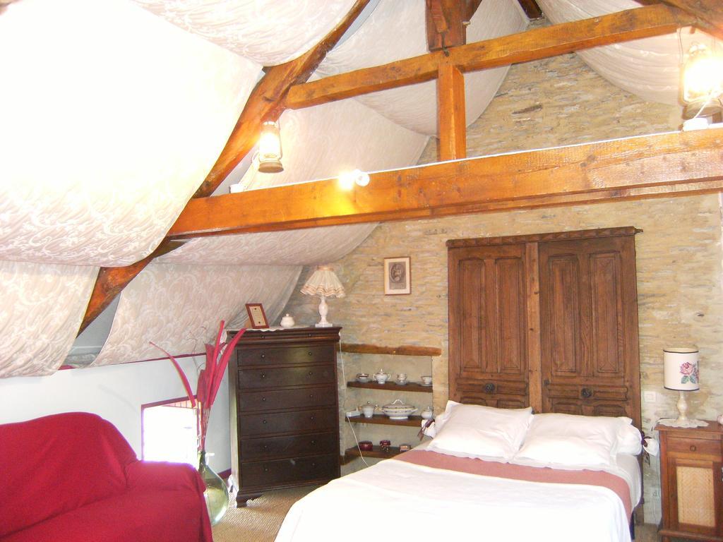 Bed and Breakfast Le Relais Du Mont Chauve à Caumont-Sur-Aure Chambre photo