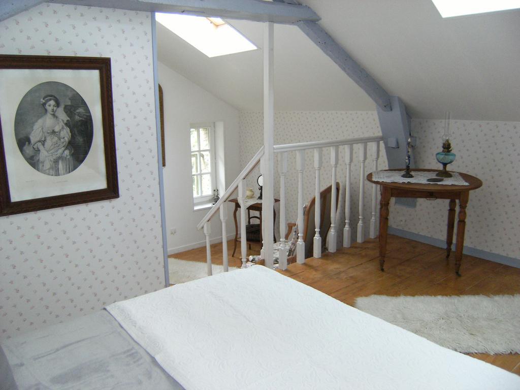 Bed and Breakfast Le Relais Du Mont Chauve à Caumont-Sur-Aure Extérieur photo